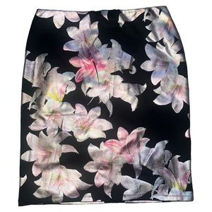 NWT JEMMA Floral Foil Skirt